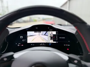 Car image 31