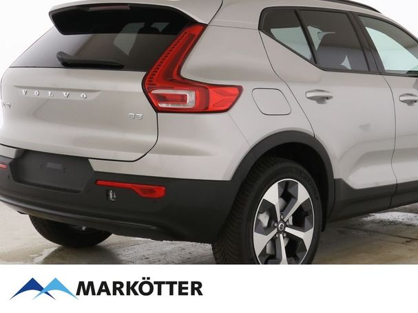 Volvo XC40 B3 Plus Dark 120 kW image number 8