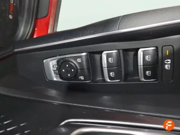 Car image 43