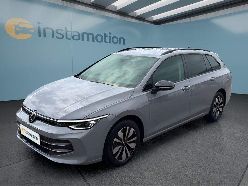 Volkswagen Golf 8 110 kW