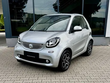Car image 27