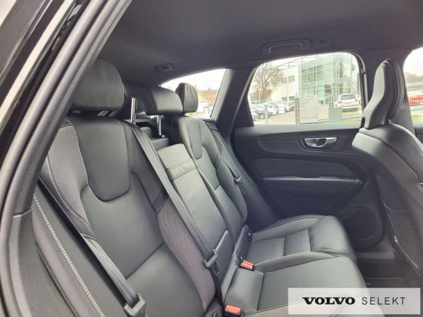 Volvo XC60 AWD 173 kW image number 23