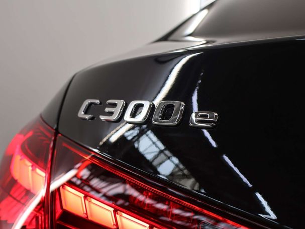 Mercedes-Benz C 300 e Line 230 kW image number 48