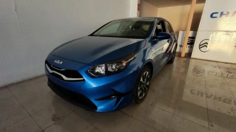 Car image 22