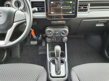 Car image 13