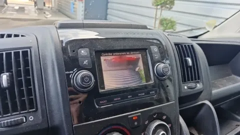 Car image 24