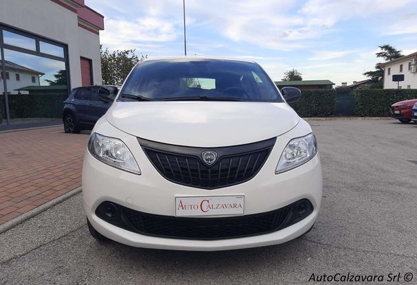 Lancia Ypsilon 51 kW image number 2