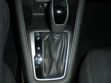 Car image 13