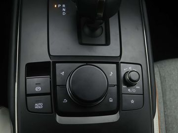 Car image 38