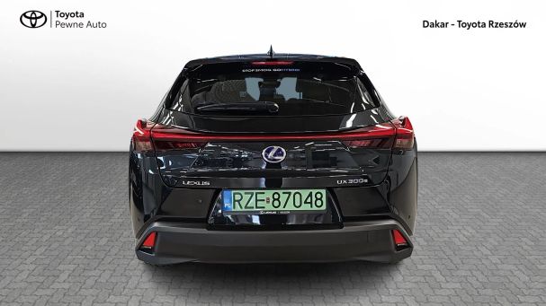 Lexus UX 150 kW image number 3