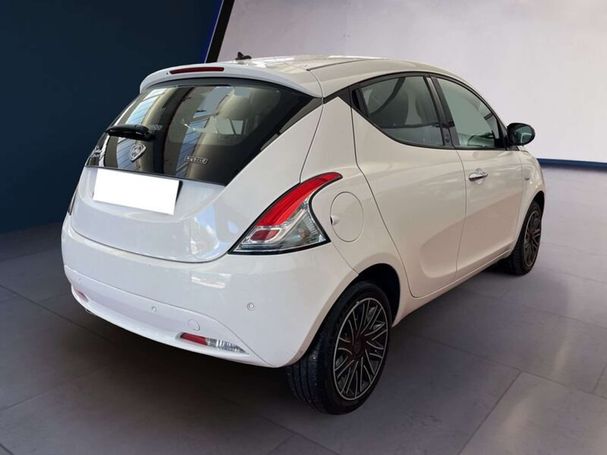 Lancia Ypsilon 51 kW image number 6