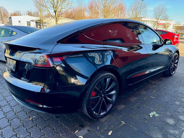 Tesla Model 3 Performance AWD 377 kW image number 2