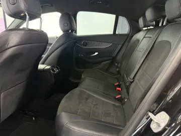 Car image 29