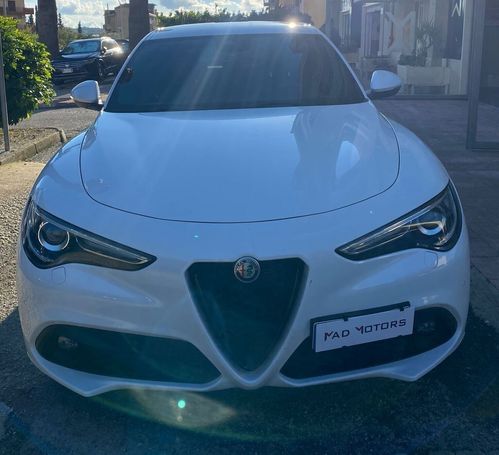 Alfa Romeo Stelvio Diesel AT8 Q4 154 kW image number 3