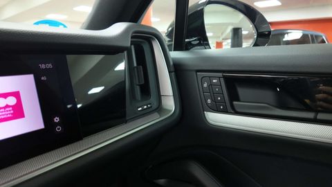 Car image 41