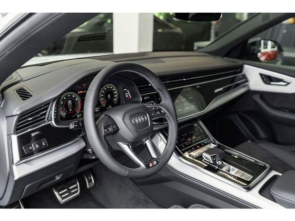 Audi Q8 55 TFSI S-line 250 kW image number 5