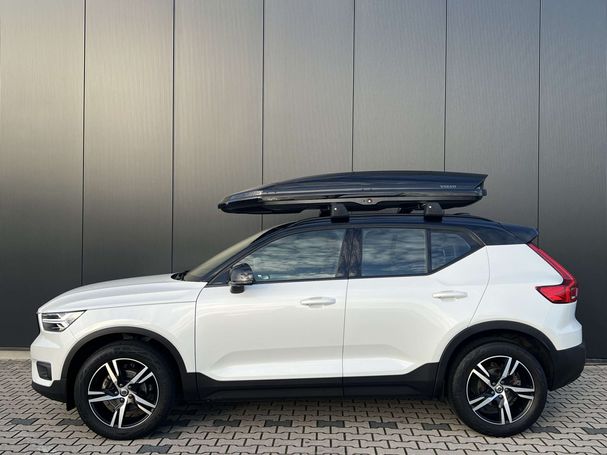 Volvo XC40 T2 95 kW image number 3