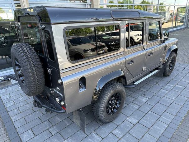 Land Rover Defender 110 TD 90 kW image number 14