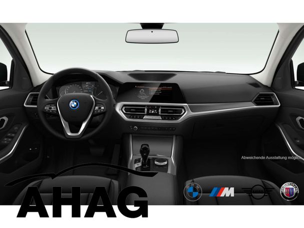 BMW 330 e Advantage 215 kW image number 3