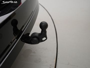 Car image 36