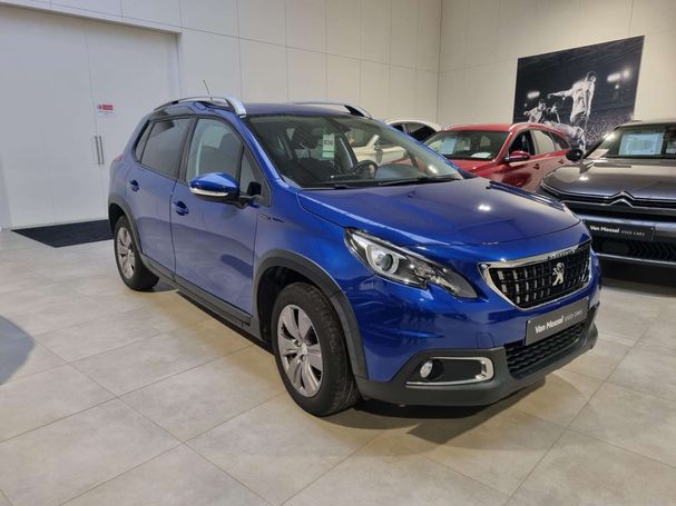 Peugeot 2008 PureTech Signature 96 kW image number 2