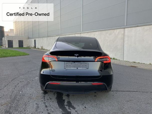 Tesla Model Y Long Range AWD 258 kW image number 2