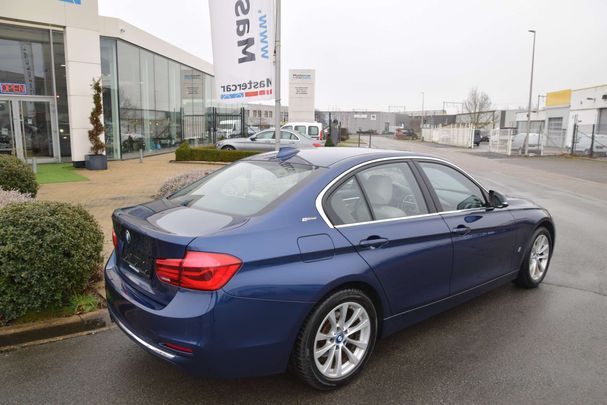 BMW 330 e iPerformance M 185 kW image number 22