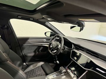 Car image 38