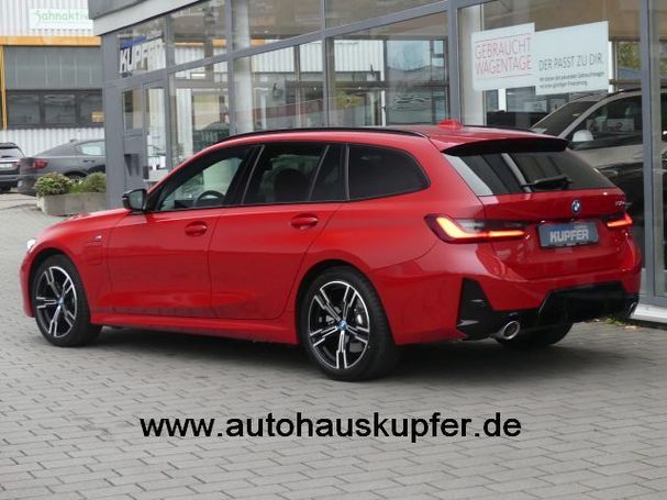 BMW 330 Touring e M 215 kW image number 4