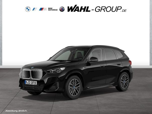 BMW iX1 xDrive30 M Sport 230 kW image number 1