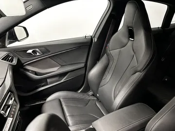 Car image 39