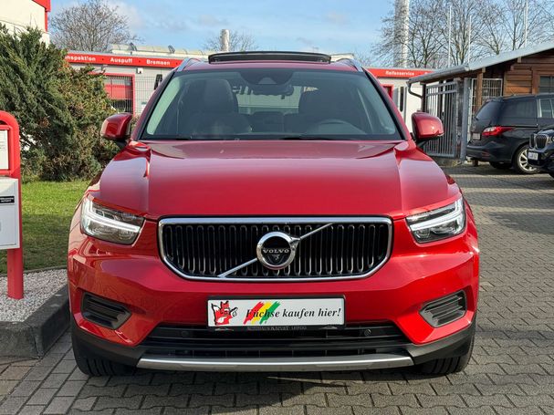 Volvo XC40 B4 Momentum Pro 145 kW image number 2