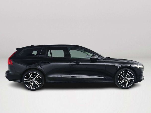 Volvo V60 Momentum 130 kW image number 2