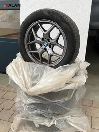 Car image 46