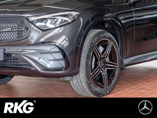 Mercedes-Benz GLC 300 de AMG 245 kW image number 14