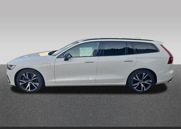 Volvo V60 T6 R Design Expression AWD Recharge 251 kW image number 5