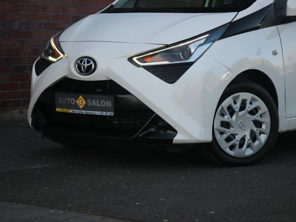 Toyota Aygo 53 kW image number 7