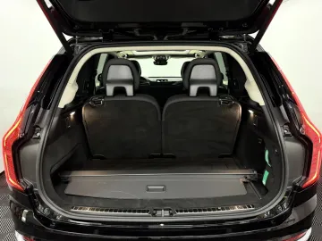 Car image 38
