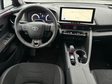 Car image 8