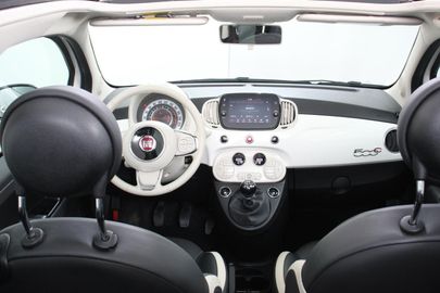 Car image 10