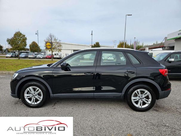 Audi Q3 35 TDI S tronic Business 110 kW image number 5