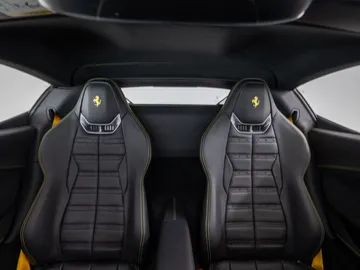 Car image 49