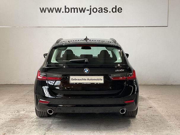 BMW 320i Touring 135 kW image number 13