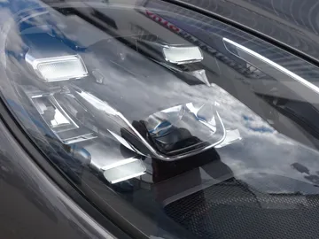 Car image 22