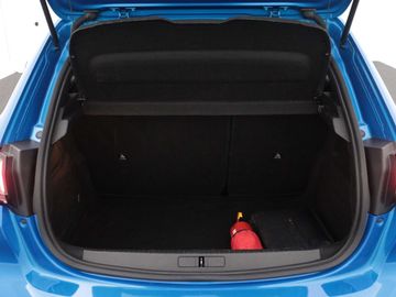 Car image 37