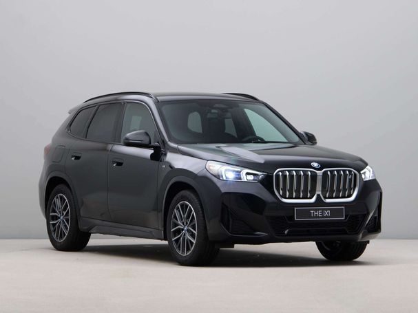 BMW iX1 xDrive30 M Sport 230 kW image number 6