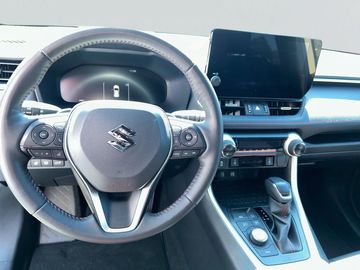 Car image 12