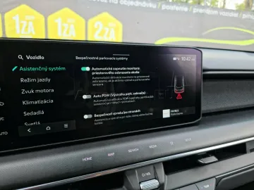Car image 70