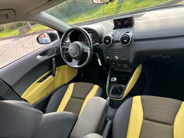 Car image 25