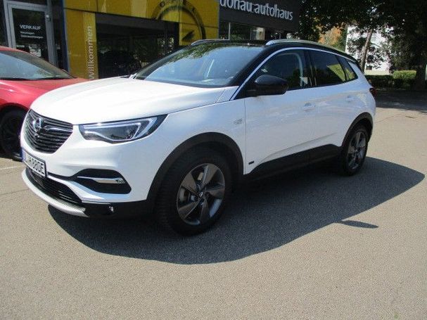 Opel Grandland X 221 kW image number 2